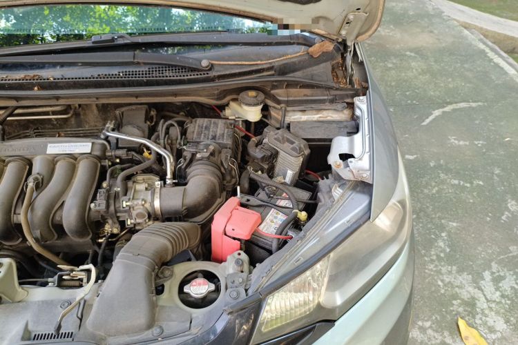 Used Honda Fit 2014 1.5L LX CVT Comfort Model Engine Bay Left