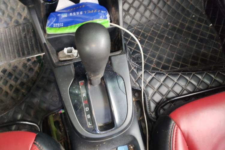 Used Honda Fit 2014 1.5L LX CVT Comfort Model Gear Lever