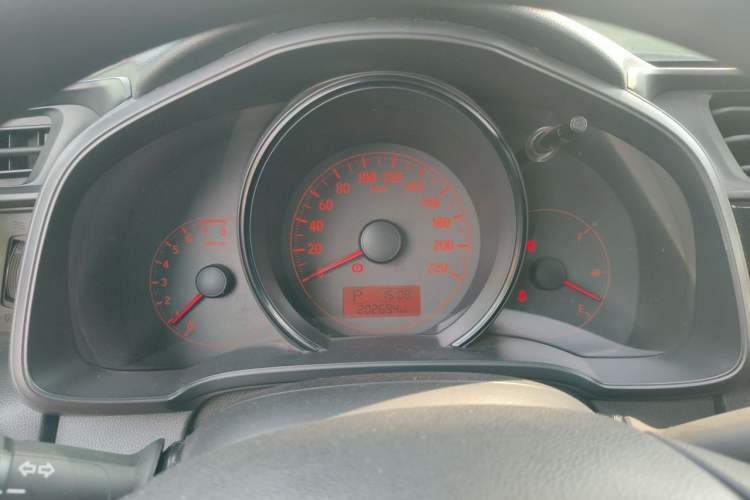 Used Honda Fit 2014 1.5L LX CVT Comfort Model Instrument Cluster