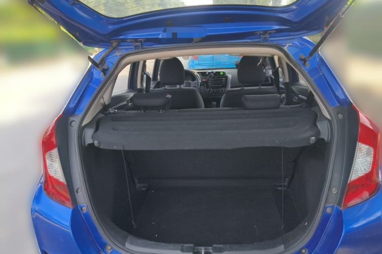 Used Honda Fit 2014 1.5L LX CVT Comfort Model Trunk