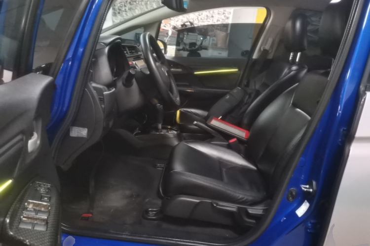 Used Honda Fit 2014 1.5L LX CVT Comfort Model Driver Seat