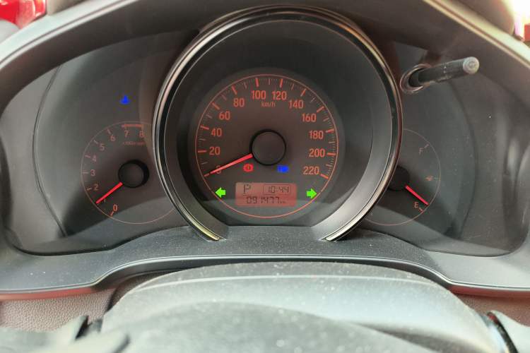 Used Honda Fit 2014 1.5L LX CVT Comfort Model Instrument Cluster