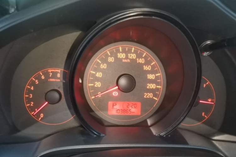 Used Honda Fit 2014 1.5L LX CVT Comfort Model Instrument Cluster