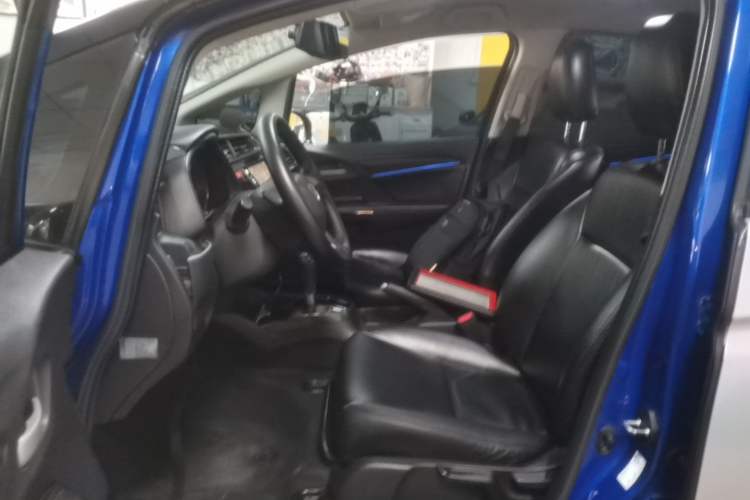 Used Honda Fit 2014 1.5L LX CVT Comfort Model Left Front Seat
