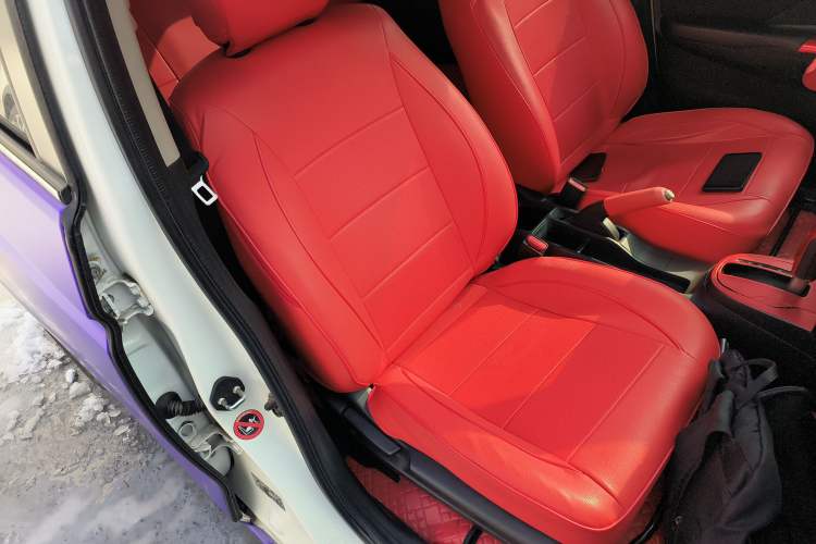 Used Honda Fit 2014 1.5L LX CVT Comfort Model Right Front Seat