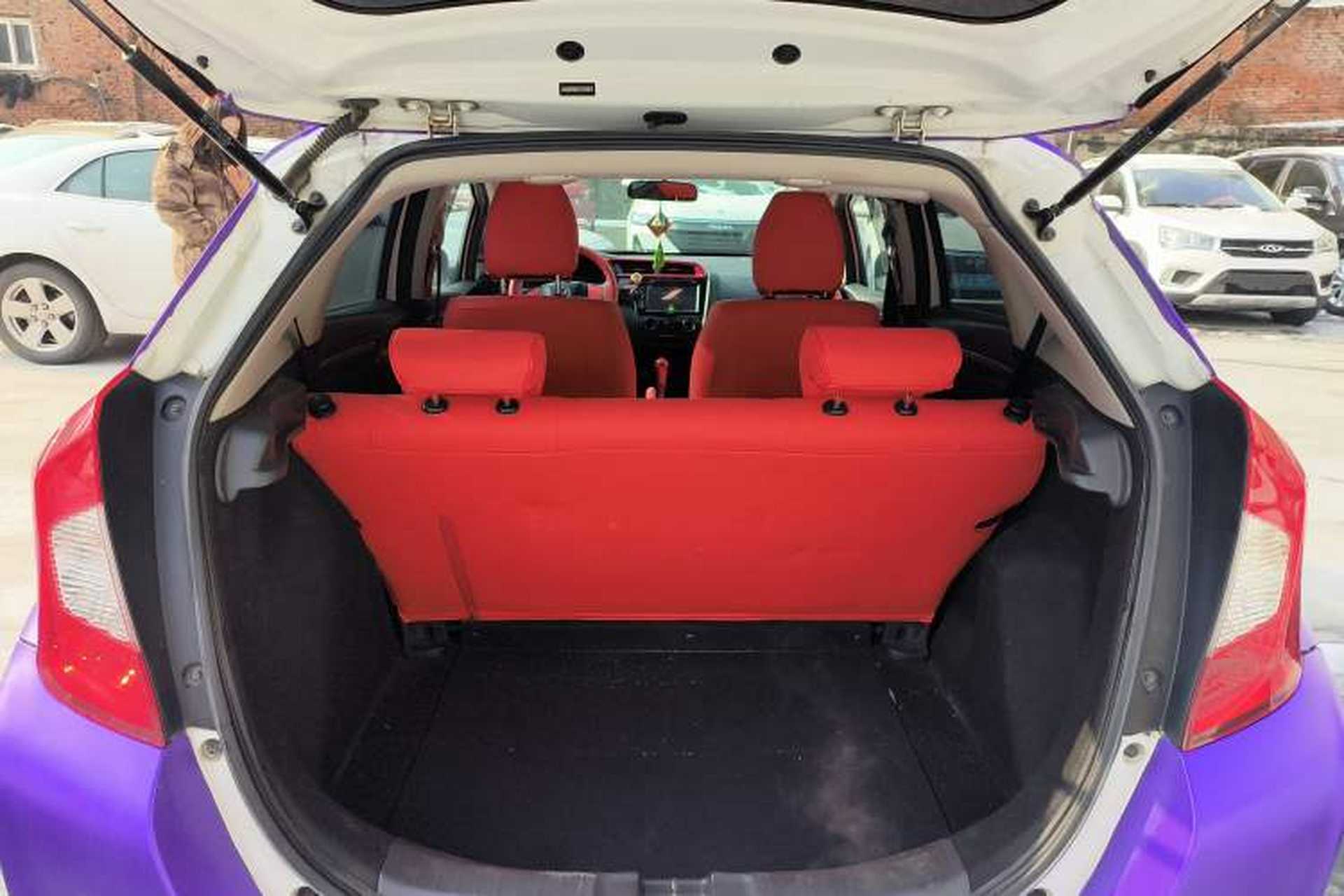 Used Honda Fit 2014 1.5L LX CVT Comfort Model Trunk