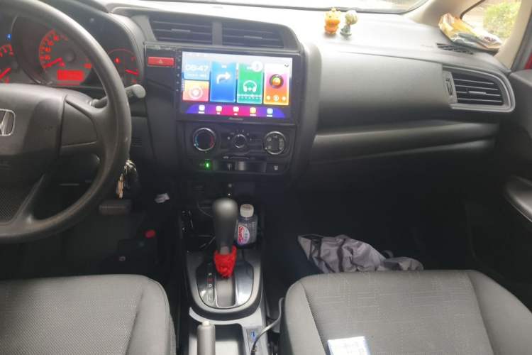 Used Honda Fit 2014 1.5L LX CVT Comfort Model Audio And AC Panel