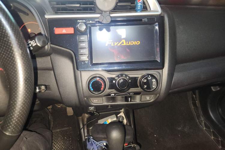 Used Honda Fit 2014 1.5L LX CVT Comfort Model Audio And AC Panel