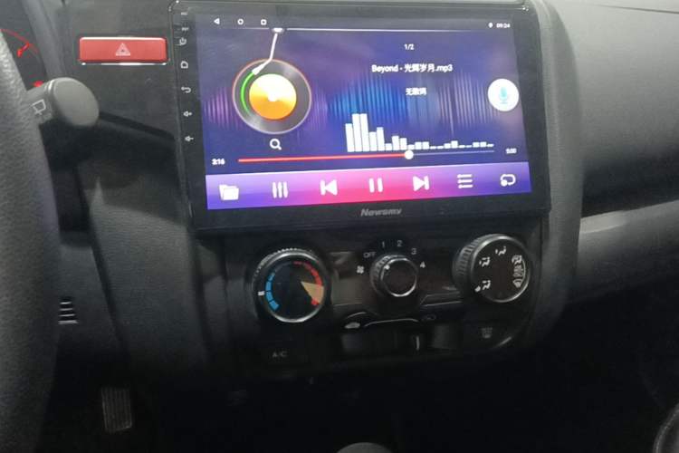 Used Honda Fit 2014 1.5L LX CVT Comfort Model Audio And AC Panel