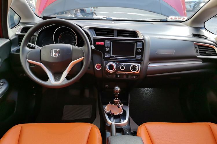 Used Honda Fit 2014 1.5L EX CVT Elite Model Center Console