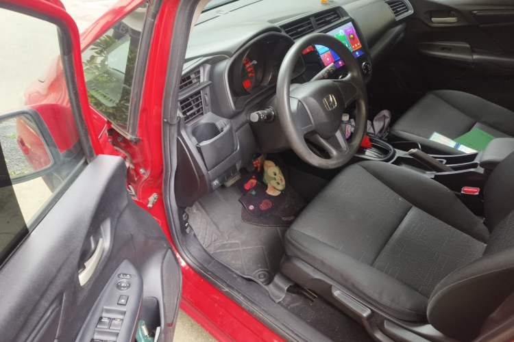 Used Honda Fit 2014 1.5L LX CVT Comfort Model Driver Seat