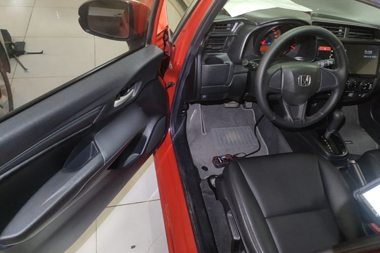 Used Honda Fit 2014 1.5L LX CVT Comfort Model Driver Seat