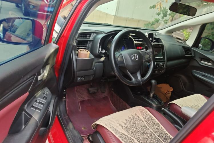 Used Honda Fit 2014 1.5L LX CVT Comfort Model Driver Seat