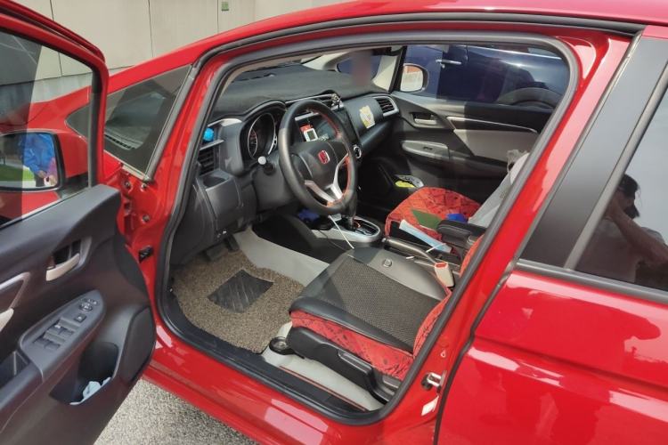 Used Honda Fit 2014 1.5L EX CVT Elite Model Driver Seat