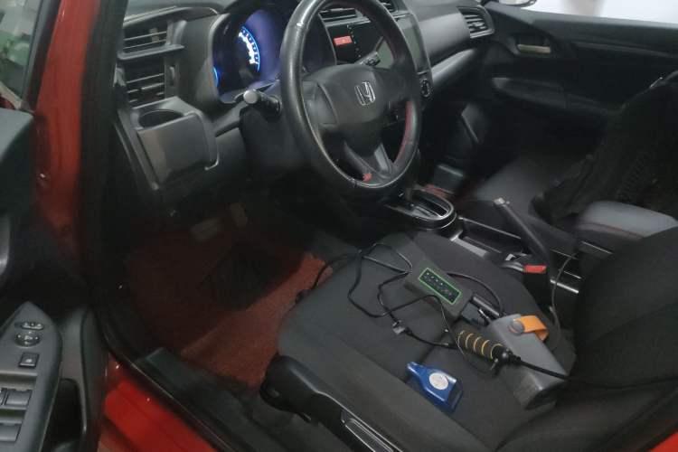 Used Honda Fit 2014 1.5L LX CVT Comfort Model Driver Seat