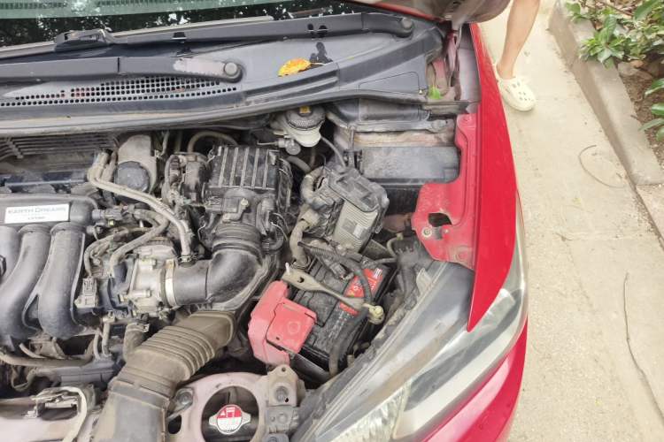 Used Honda Fit 2014 1.5L LX CVT Comfort Model Engine Bay Left