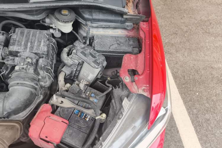 Used Honda Fit 2014 1.5L LX CVT Comfort Model Engine Bay Left