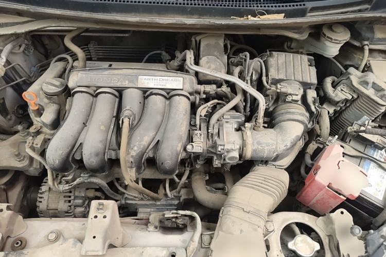 Used Honda Fit 2014 1.5L SE CVT Fashion Model Engine Bay