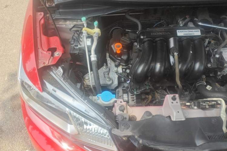Used Honda Fit 2014 1.5L LX CVT Comfort Model Engine Bay Right