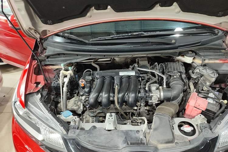 Used Honda Fit 2014 1.5L LX CVT Comfort Model Engine Bay Right