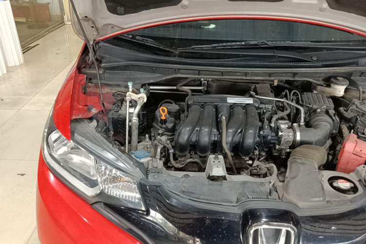 Used Honda Fit 2014 1.5L LX CVT Comfort Model Engine Bay Right