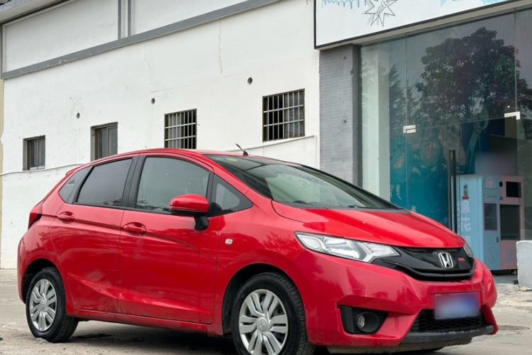 Used Honda Fit 2014 1.5L LX Manual Comfort Model Exterior 2