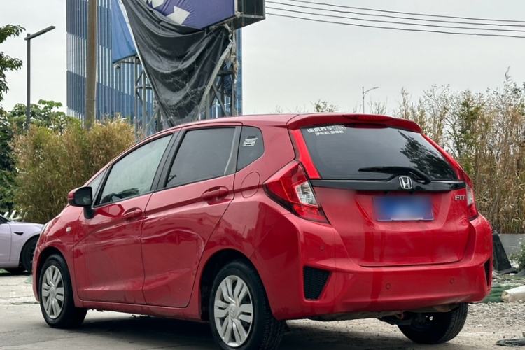 Used Honda Fit 2014 1.5L LX Manual Comfort Model Exterior 3