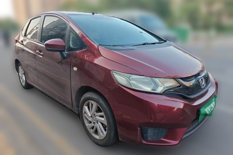 Used Honda Fit 2014 1.5L LX CVT Comfort Model Front Right 45 Deg