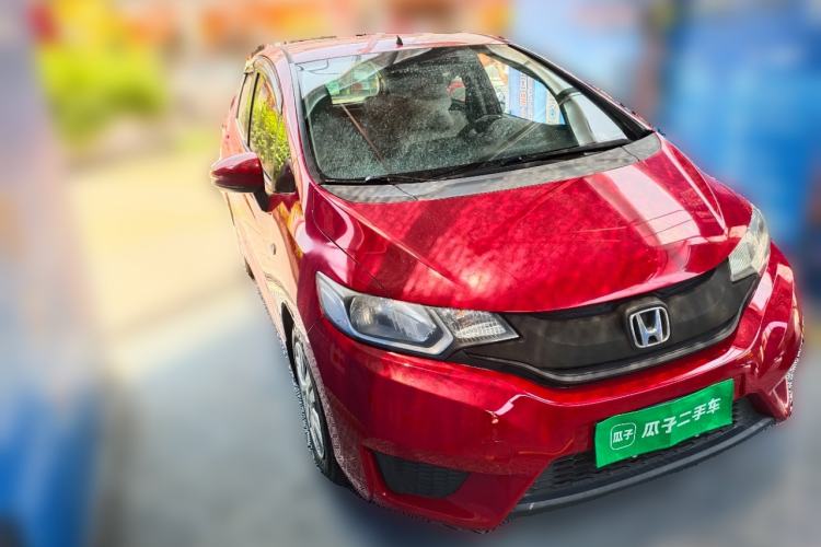 Used Honda Fit 2014 1.5L LX CVT Comfort Model Front Right 45 Deg