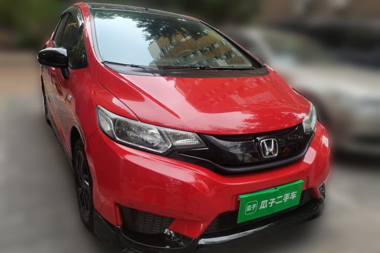 Used Honda Fit 2014 1.5L LX CVT Comfort Model Front Right 45 Deg