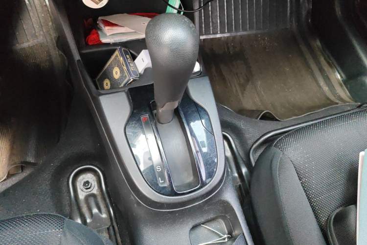 Used Honda Fit 2014 1.5L LX CVT Comfort Model Gear Lever