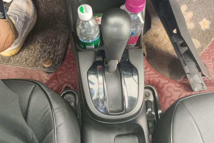 Used Honda Fit 2014 1.5L LX CVT Comfort Model Gear Lever