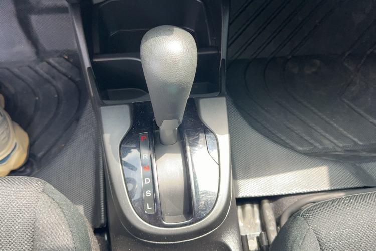 Used Honda Fit 2014 1.5L LX CVT Comfort Model Gear Lever