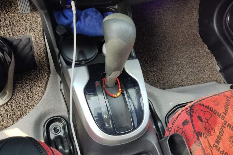 Used Honda Fit 2014 1.5L EX CVT Elite Model Gear Lever
