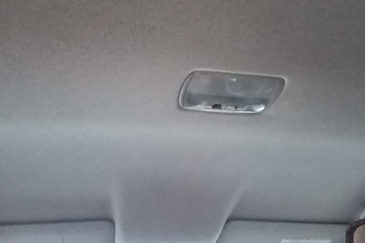 Used Honda Fit 2014 1.5L LX CVT Comfort Model Headliner