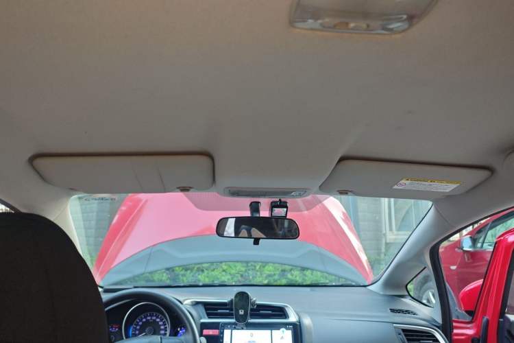 Used Honda Fit 2014 1.5L SE CVT Fashion Model Headliner