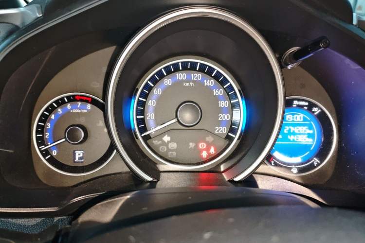 Used Honda Fit 2014 1.5L SE CVT Fashion Model Instrument Cluster