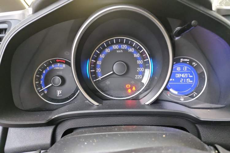 Used Honda Fit 2014 1.5L SE CVT Fashion Model Instrument Cluster