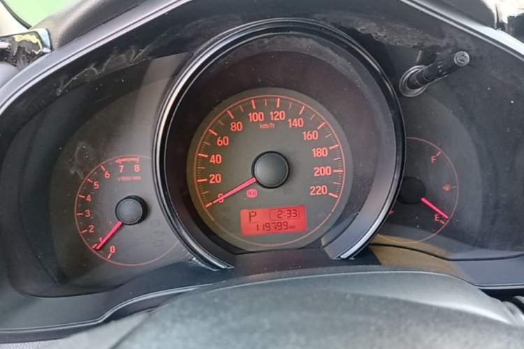 Used Honda Fit 2014 1.5L LX CVT Comfort Model Instrument Cluster