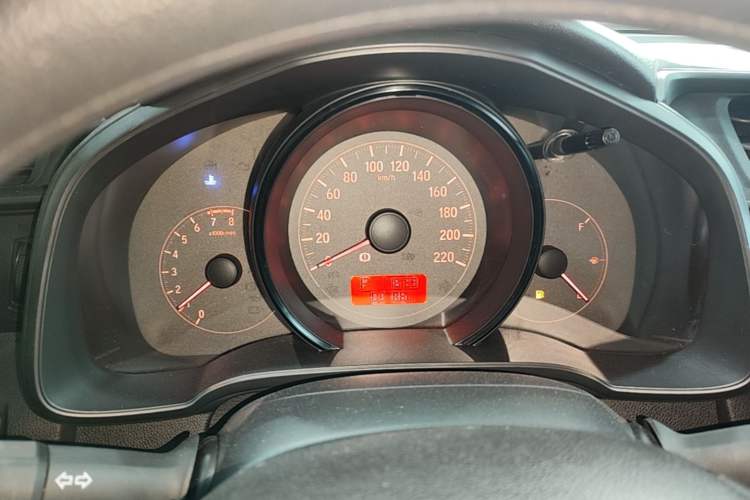 Used Honda Fit 2014 1.5L LX CVT Comfort Model Instrument Cluster