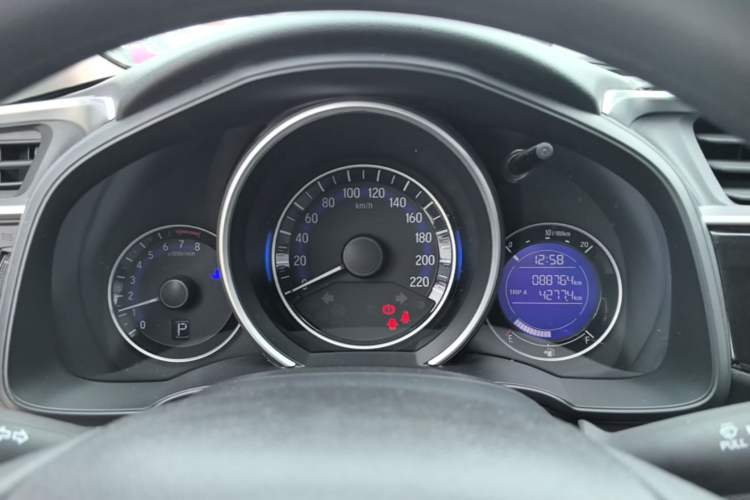 Used Honda Fit 2014 1.5L SE CVT Fashion Model Instrument Cluster