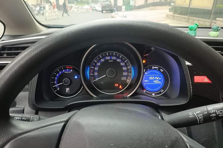 Used Honda Fit 2014 1.5L SE CVT Fashion Model Instrument Cluster