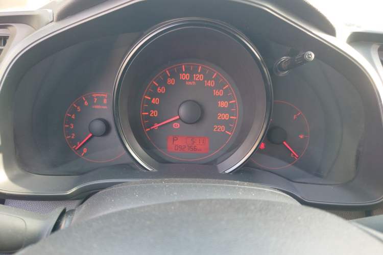 Used Honda Fit 2014 1.5L LX CVT Comfort Model Instrument Cluster