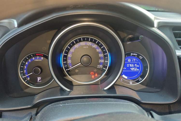 Used Honda Fit 2014 1.5L SE CVT Fashion Model Instrument Cluster
