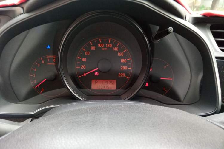 Used Honda Fit 2014 1.5L LX CVT Comfort Model Instrument Cluster