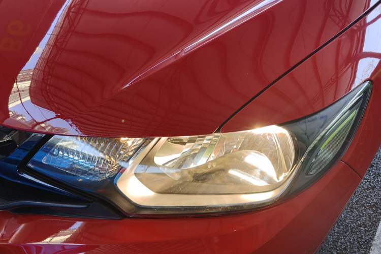 Used Honda Fit 2014 1.5L LX CVT Comfort Model Left Front Headlight