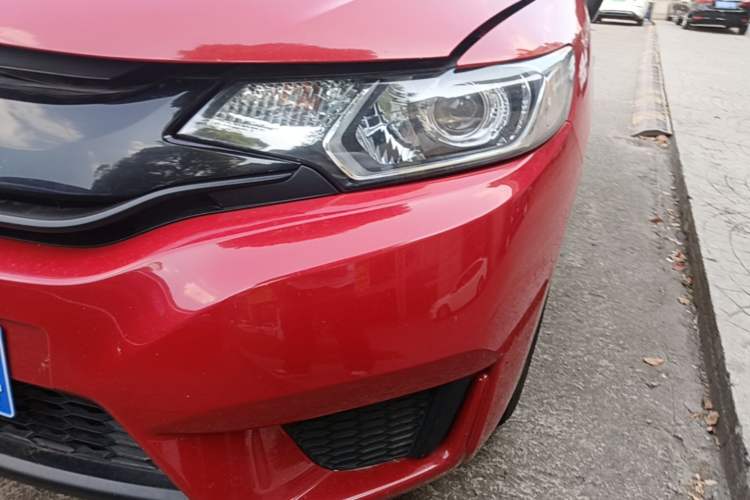 Used Honda Fit 2014 1.5L LX CVT Comfort Model Left Front Headlight