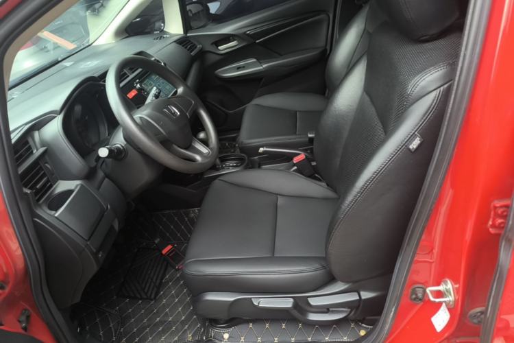 Used Honda Fit 2014 1.5L LX CVT Comfort Model Left Front Seat