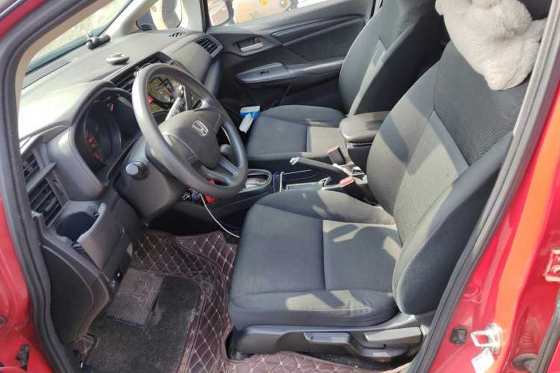 Used Honda Fit 2014 1.5L LX CVT Comfort Model Left Front Seat