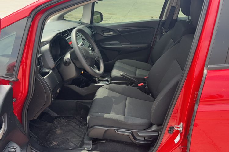 Used Honda Fit 2014 1.5L LX CVT Comfort Model Left Front Seat